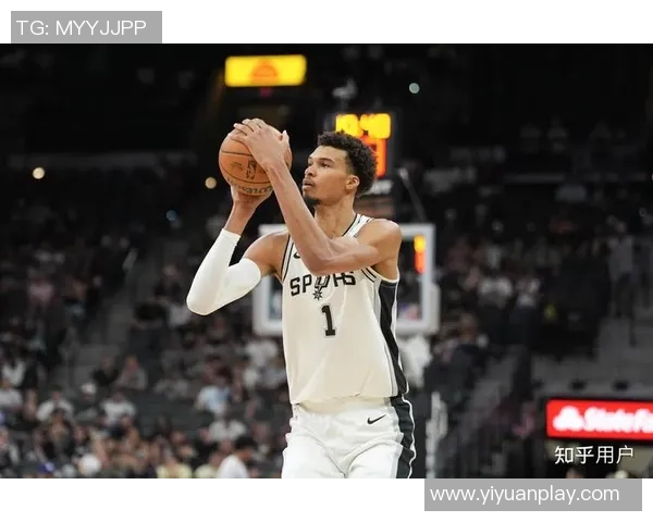 2018年NBA常规赛马刺勇士对决精彩回顾与赛季影响分析